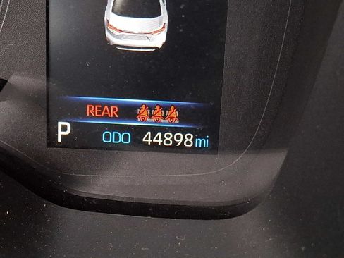 Used 2022 Toyota Corolla SE FWD image 15