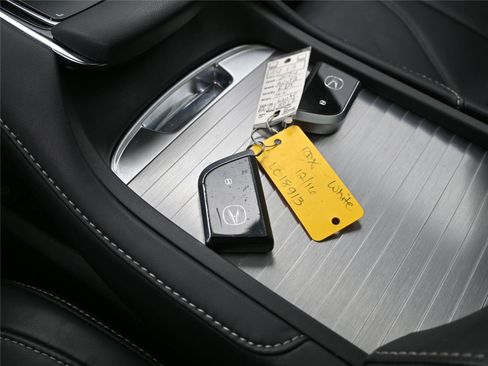 Certified 2024 Acura RDX SH-AWD w/ Technology Package image 5