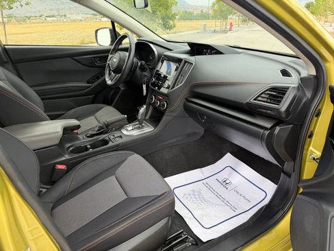 Used 2022 Subaru Crosstrek 2.0i Premium AWD/4WD image 15
