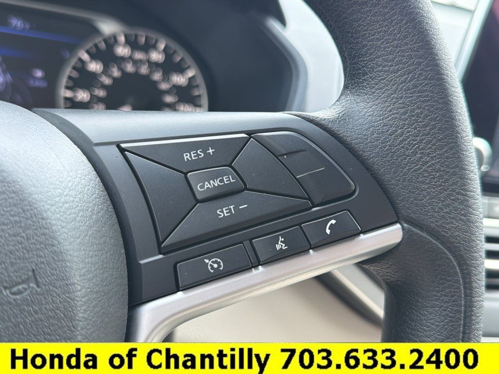 Used 2021 Nissan Altima 2.5 SV AWD/4WD image 13