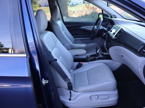 Used 2017 Honda Ridgeline RTL image 22