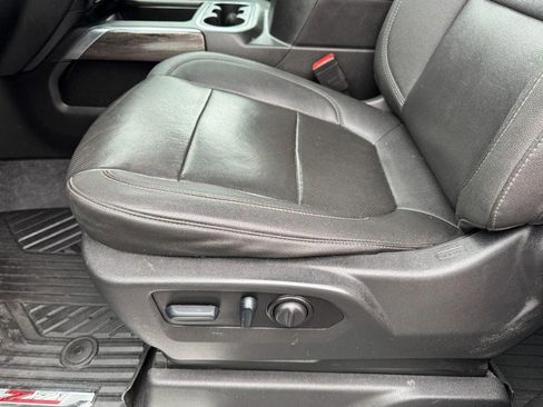 Used 2023 Chevrolet Silverado 2500 LTZ w/ LTZ Plus Package image 13