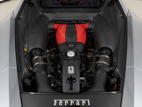 Used 2022 Ferrari F8 Tributo image 20