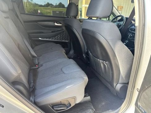 Used 2019 Hyundai Santa Fe SEL FWD image 14