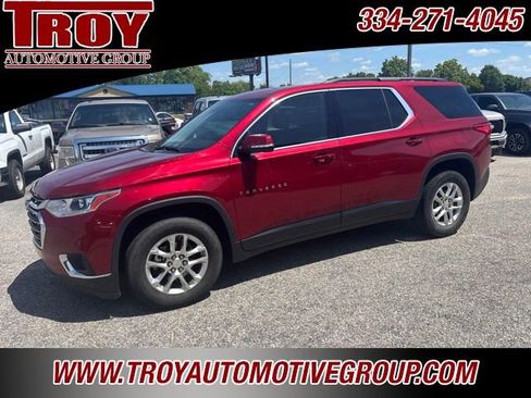 Used 2019 Chevrolet Traverse LT FWD image 4