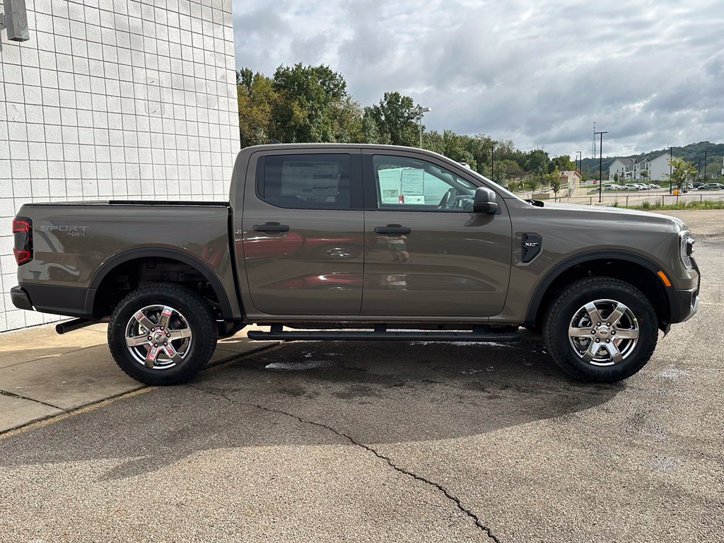 New 2026 Ford Ranger XLT w/ Equipment Group 301A High AWD/4WD image 4