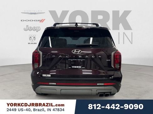Used 2023 Hyundai Palisade SEL w/ Premium Package AWD/4WD image 4