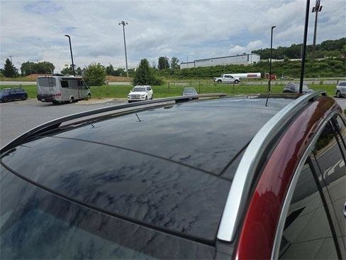 Used 2025 Mercedes-Benz GLS 450 4MATIC image 14