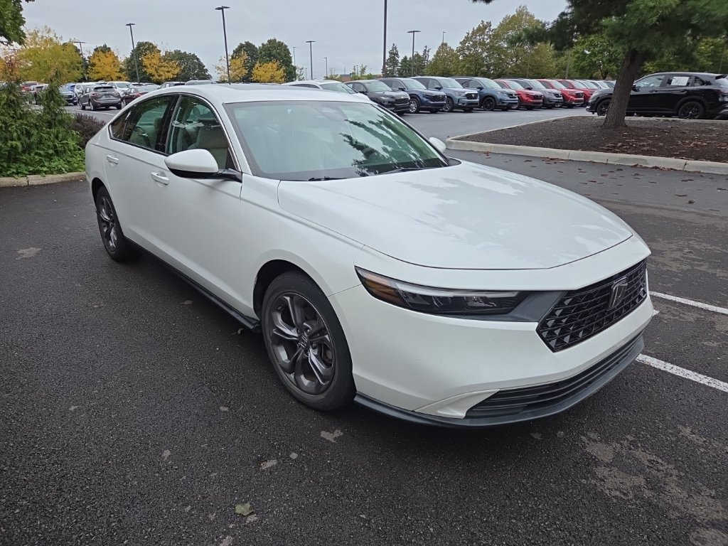 Certified 2023 Honda Accord EX image 4