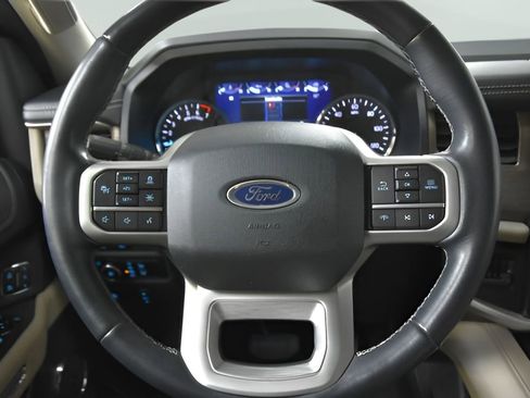 Used 2024 Ford Expedition Max Limited RWD image 20