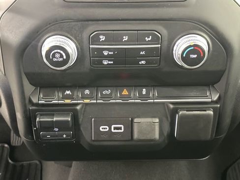 Used 2024 GMC Sierra 1500 Pro w/ Graphite Edition AWD/4WD image 15