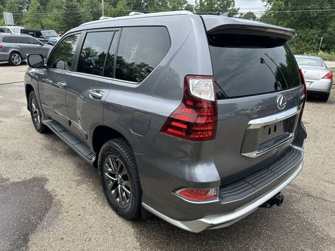 Used 2017 Lexus GX 460 Premium AWD/4WD image 4