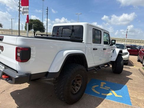 Used 2022 Jeep Gladiator Mojave w/ LED Lighting Group AWD/4WD image 4