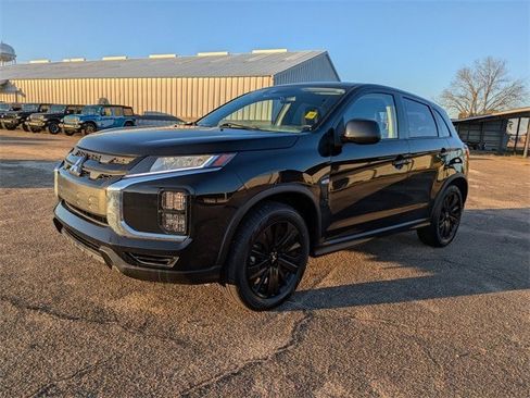 Used 2023 Mitsubishi Outlander Sport 2.0 image 7