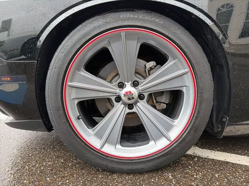 Used 2018 Dodge Challenger T/A RWD image 13