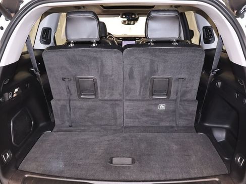 Used 2021 Jeep Grand Cherokee L Limited AWD/4WD image 35