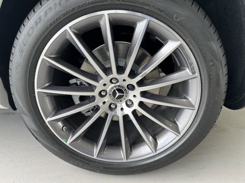 Certified 2025 Mercedes-Benz GLE 350 GLE 350 image 12