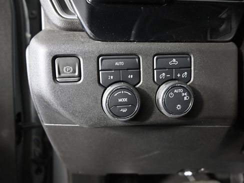 Used 2023 Chevrolet Silverado 1500 LT AWD/4WD image 23