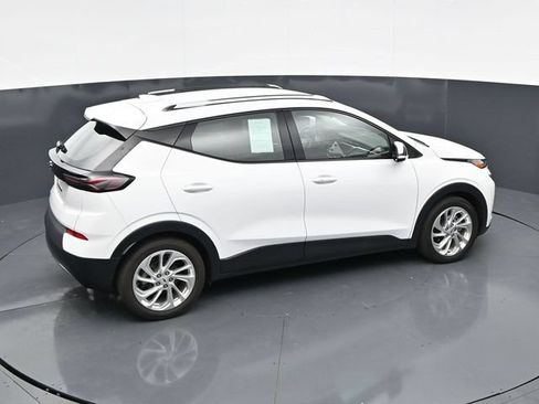 Used 2023 Chevrolet Bolt EUV LT w/ Driver Confidence Package FWD image 27