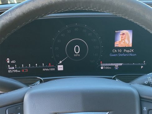 Used 2021 Cadillac Escalade Sport w/ Driver Assist Tech Package image 24