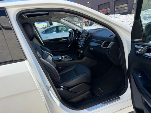 Used 2018 Mercedes-Benz GLE 43 AMG 4MATIC image 26