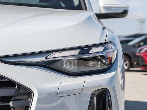 New 2025 Audi Q5 Premium image 4