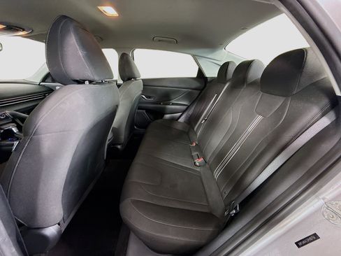 Used 2023 Hyundai Elantra SEL w/ Preferred Accessory Package image 25