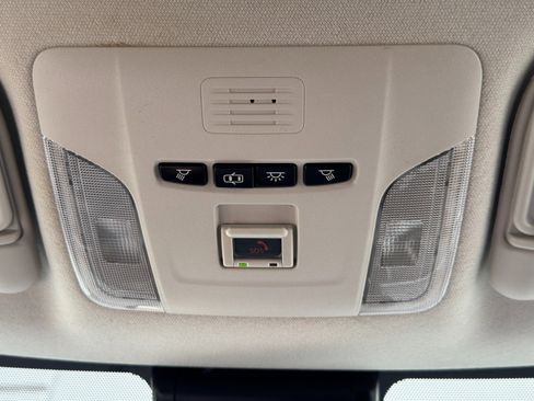 Used 2022 Toyota Corolla LE FWD image 28