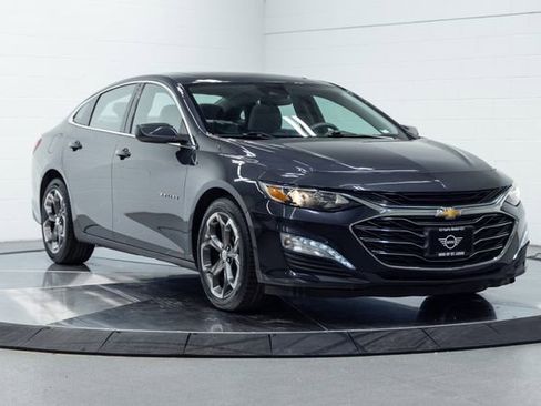 Used 2023 Chevrolet Malibu LT image 4