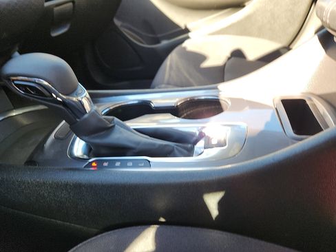 Used 2023 Chevrolet Malibu LT image 20