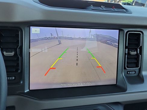 Used 2024 Ford Bronco Big Bend image 15