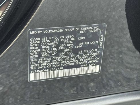 New 2026 Volkswagen Atlas SE image 17