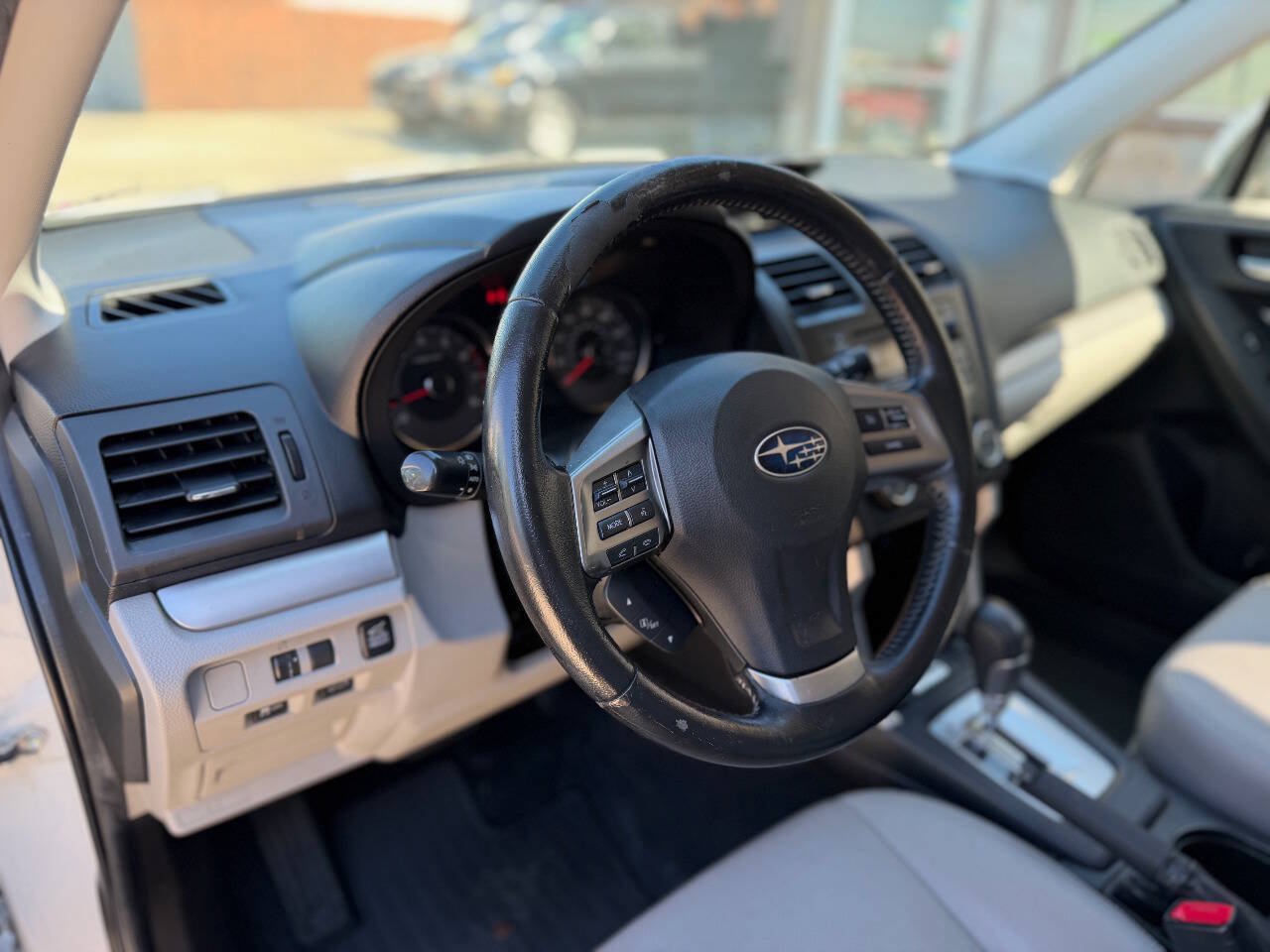 Used 2014 Subaru Forester 2.5i Limited w/ Popular Package #1 AWD/4WD image 16