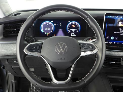 Used 2025 Volkswagen Tiguan S FWD image 26