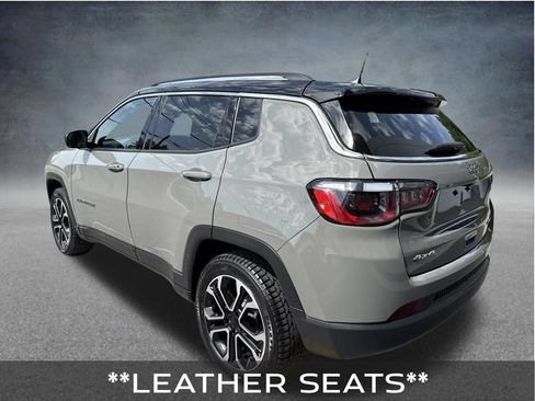 Used 2022 Jeep Compass Limited AWD/4WD image 3