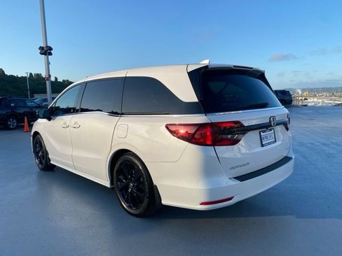 Certified 2024 Honda Odyssey Sport image 11