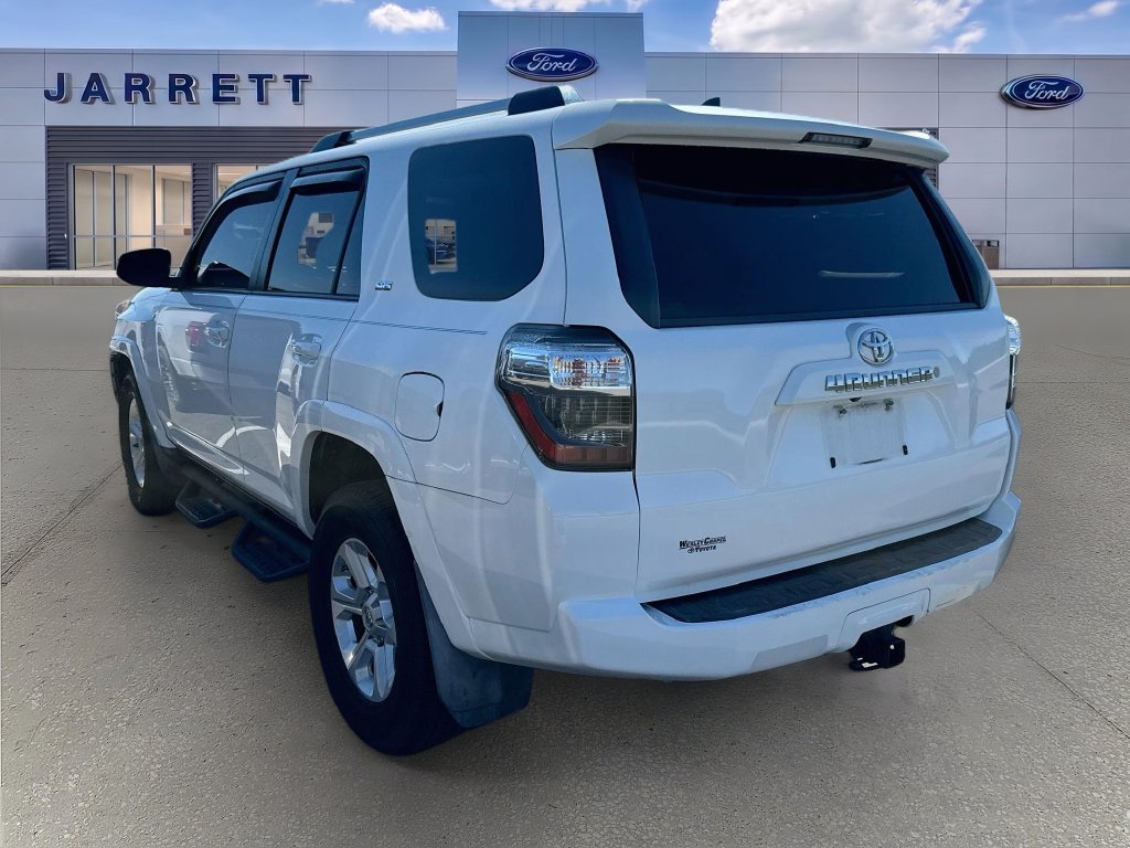 Used 2019 Toyota 4Runner SR5 RWD image 3