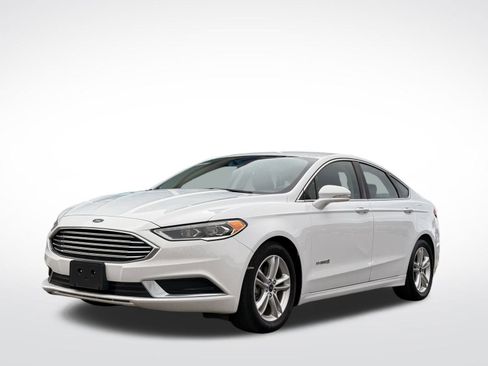 Used 2018 Ford Fusion SE w/ Equipment Group 602A image 13