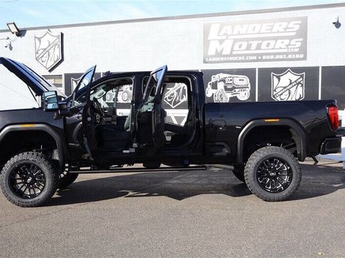 Used 2023 GMC Sierra 3500 Denali w/ Denali Black Diamond Edition image 33