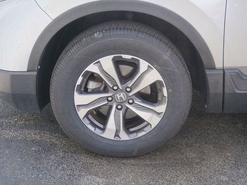 Used 2017 Honda CR-V LX image 6