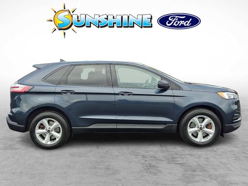 Certified 2024 Ford Edge SE image 7