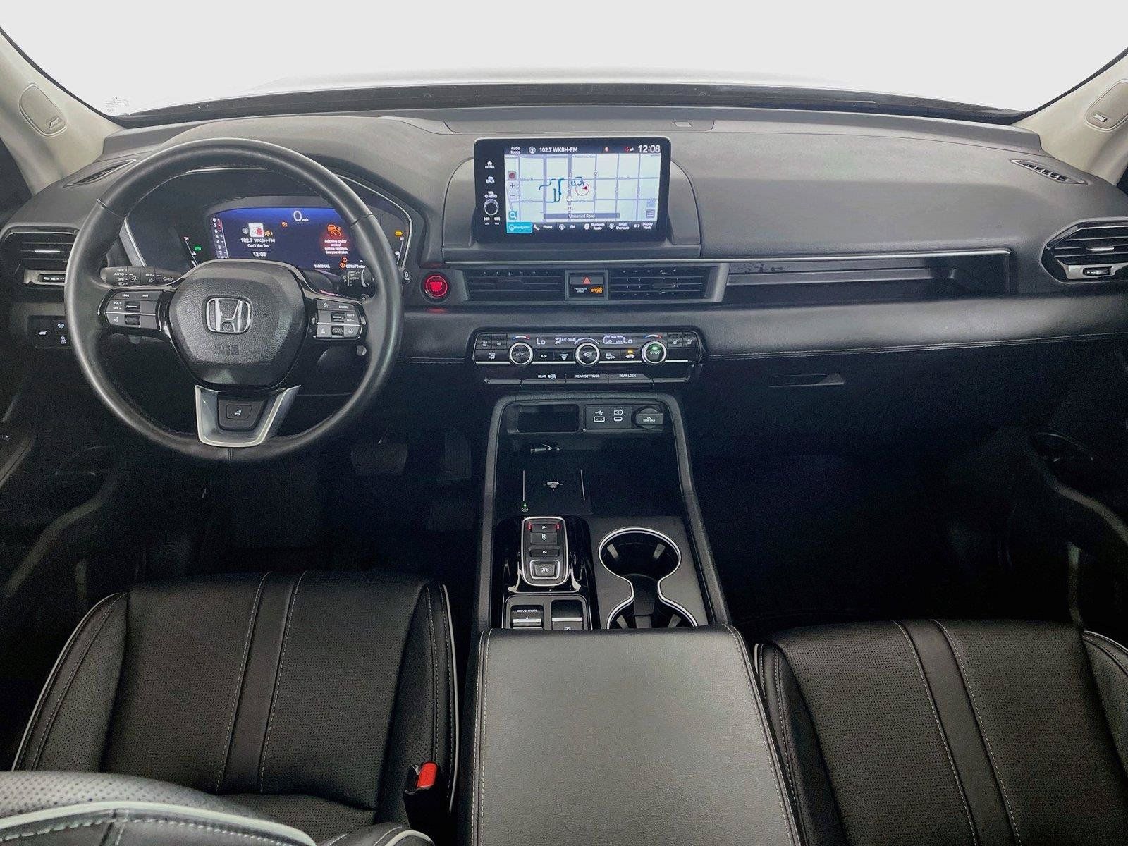Used 2023 Honda Pilot Elite image 32