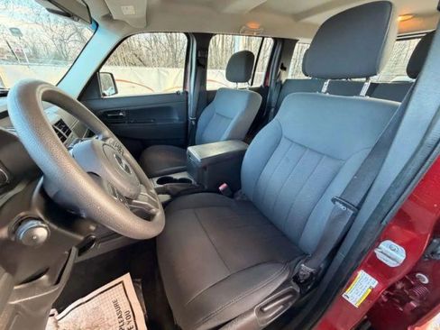 Used 2012 Jeep Liberty Sport w/ Driver Convenience Group AWD/4WD image 14