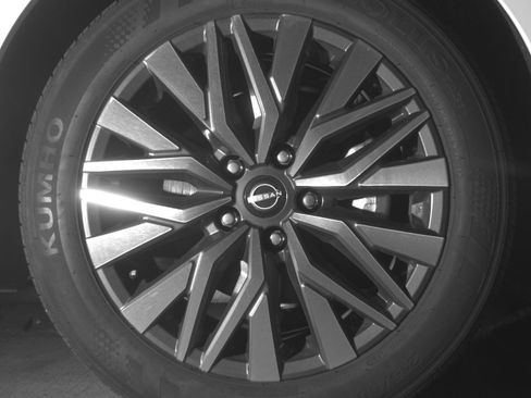 Used 2025 Nissan Altima 2.5 SV FWD image 16