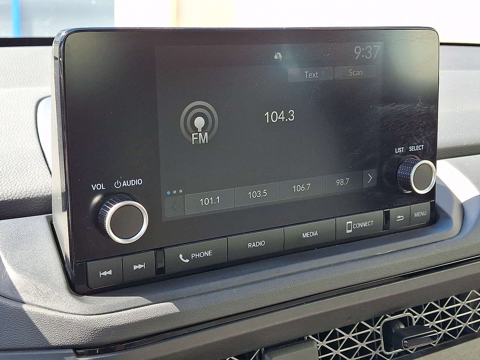 Used 2024 Honda Accord LX image 16