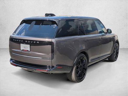 New 2026 Land Rover Range Rover Long Wheelbase Autobiography AWD/4WD image 2