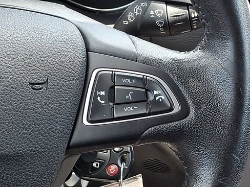 Used 2018 Ford Escape SEL AWD/4WD image 22