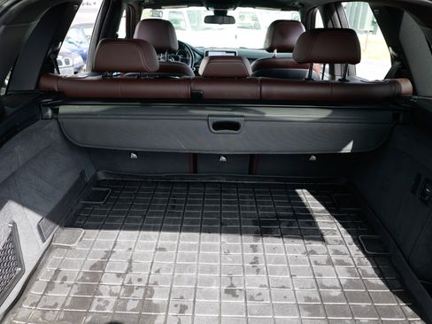 Used 2017 BMW X5 xDrive40e image 29