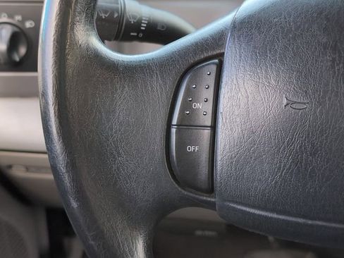 Used 2001 Ford F350 2WD Crew Cab DRW Super Duty image 25