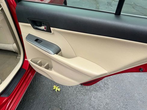 Used 2014 Toyota Camry XLE image 36